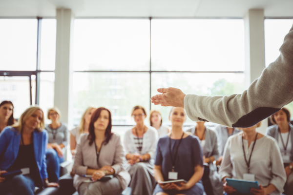 סדנת AI לארגונים